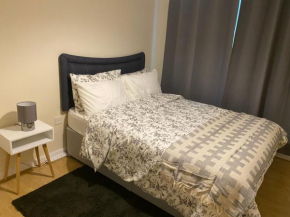 Impeccable 2-Bed Apartment in London